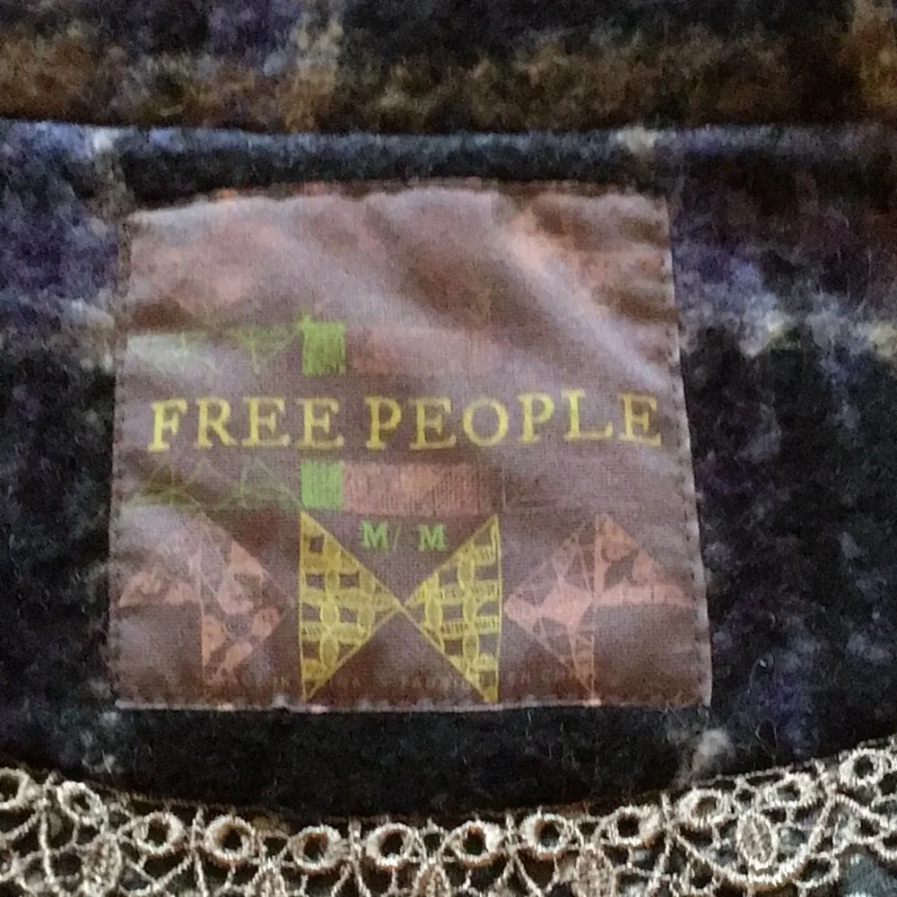 FREE PEOPLE Brushed Wool Fuzzy  Plaid Coat Blue Purple Medium